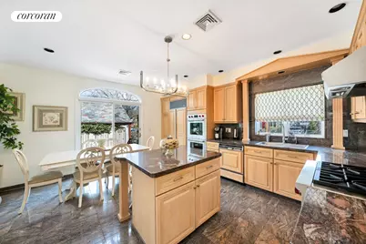 7920 Colonial Road, New York City, NY 11209 - Photo 4