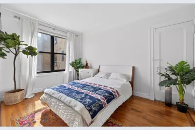 345 E 77th Street #4D, New York City, NY 10075 - Photo 6
