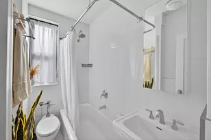 345 E 77th St, New York City, NY 10075 - Photo 8