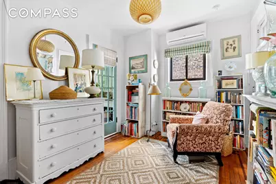 26 Winthrop Street, New York City, NY 11225 - Photo 18