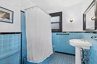 26 Winthrop Street, New York City, NY 11225 - Photo 16