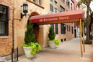 118 Riverside Dr, New York City, NY 10024 - Photo 16