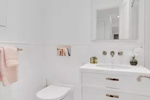 162 E 80th St, New York City, NY 10075 - Photo 10