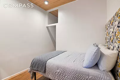 521 E 83rd Street #1W, New York, NY 10028 - Photo 4