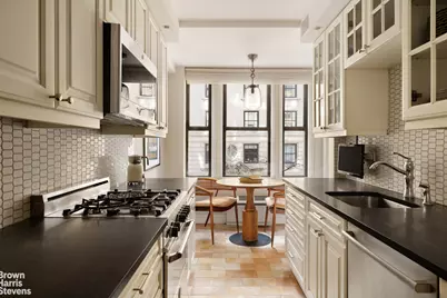 21 E 90th Street #3C, New York City, NY 10128 - Photo 4