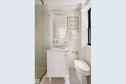 21 E 90th Street #3C, New York City, NY 10128 - Photo 8