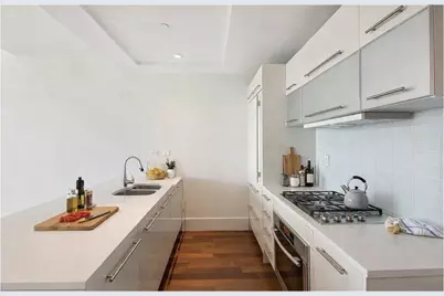 50 Bayard Street #4D, Brooklyn, NY 11211 - Photo 2