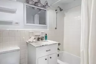 1199 Park Ave, New York City, NY 10128 - Photo 8