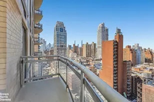 300 E 85th St, New York City, NY 10028 - Photo 2
