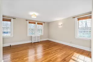 113-09 Union Tpke, New York City, NY 11375 - Photo 22