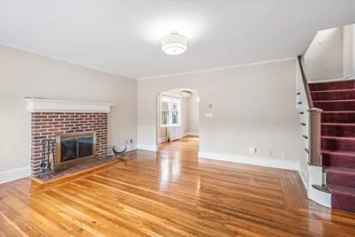 113-09 Union Turnpike, Forest Hills, NY 11375 - Photo 4