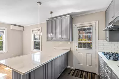 113-09 Union Turnpike, Forest Hills, NY 11375 - Photo 14