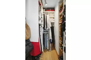 269 W 72nd St, New York City, NY 10023 - Photo 4