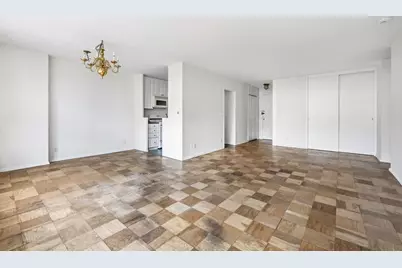 180 W End Avenue #5A, New York City, NY 10023 - Photo 4