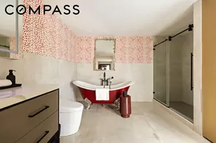 143 Milton St, New York City, NY 11222 - Photo 16