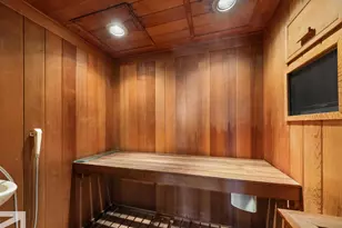 641 5th Ave, New York City, NY 10022 - Photo 26