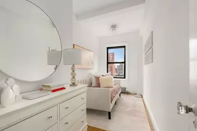 130 E 94th Street #9A, New York, NY 10128 - Photo 8