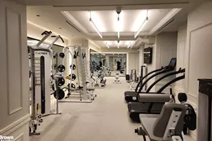 829 Park Ave, New York City, NY 10021 - Photo 12
