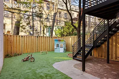 787 Carroll Street, New York City, NY 11215 - Photo 30