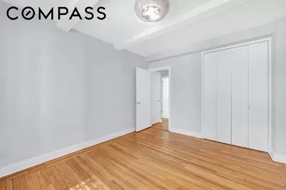 333 E 43rd Street #705, New York, NY 10017 - Photo 8