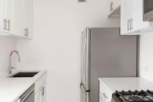250 S End Ave, New York City, NY 10280 - Photo 6