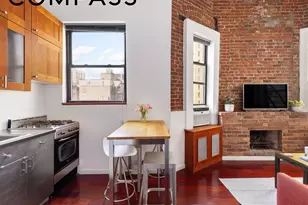 327 W 85th St, New York City, NY 10024 - Photo 6