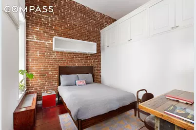 327 W 85th Street #5D, New York, NY 10024 - Photo 2