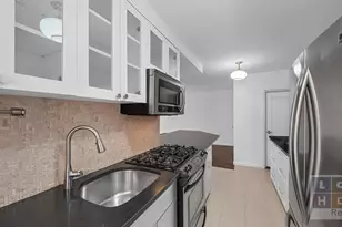 210 E Broadway, New York City, NY 10002 - Photo 12