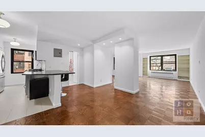 210 E Broadway #H307, New York City, NY 10002 - Photo 2