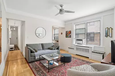 345 E 77th Street #5H, New York, NY 10021 - Photo 1