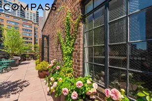 324 E 41st St, New York City, NY 10017 - Photo 4