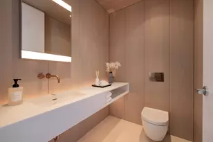 160 Leroy St, New York City, NY 10014 - Photo 10