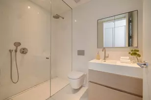 160 Leroy St, New York City, NY 10014 - Photo 14