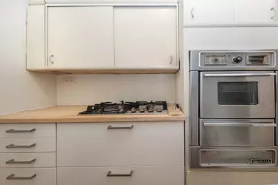 25 E 69th Street #5B, New York, NY 10021 - Photo 10