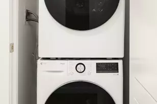 1042 Atlantic Ave, New York City, NY 11238 - Photo 14