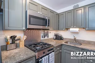 310 W 56th St, New York, NY 10019 - Photo 8