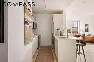 60 Tiffany Pl, New York City, NY 11231 - Photo 4