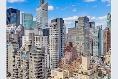 100 United Nations Plaza #24A, New York, NY 10017 - Photo 6