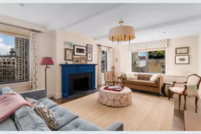60 Gramercy Park N #17B, New York City, NY 10010 - Photo 4
