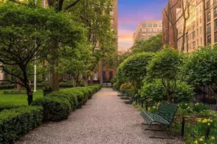 60 Gramercy Park N, New York City, NY 10010 - Photo 20