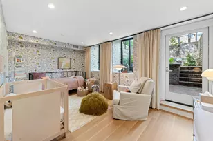 4 Downing St, New York City, NY 11238 - Photo 10