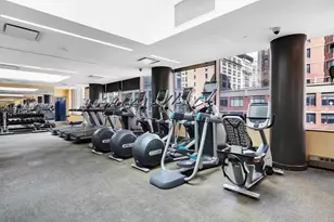 101 W 24th St, New York City, NY 10011 - Photo 8
