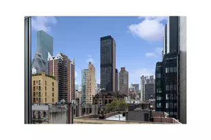 211 E 51st St, New York City, NY 10022 - Photo 8