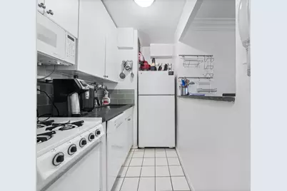 310 E 70th Street #1-G, New York City, NY 10021 - Photo 4
