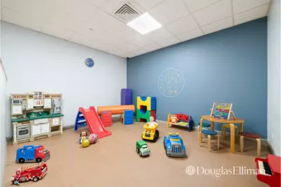 250 E 40th Street #3C, New York, NY 10016 - Photo 10