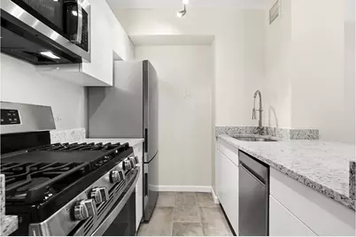 250 E 40th Street #3C, New York, NY 10016 - Photo 4