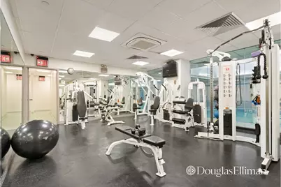 250 E 40th Street #3C, New York, NY 10016 - Photo 8