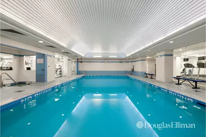 250 E 40th Street #3C, New York, NY 10016 - Photo 6