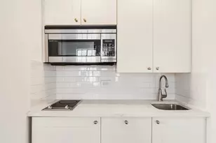 25 Tudor City Pl, New York, NY 10017 - Photo 4