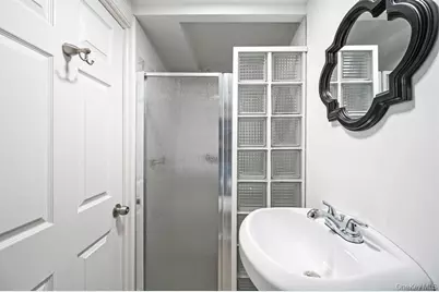 148-07 61st Road, New York City, NY 11367 - Photo 18